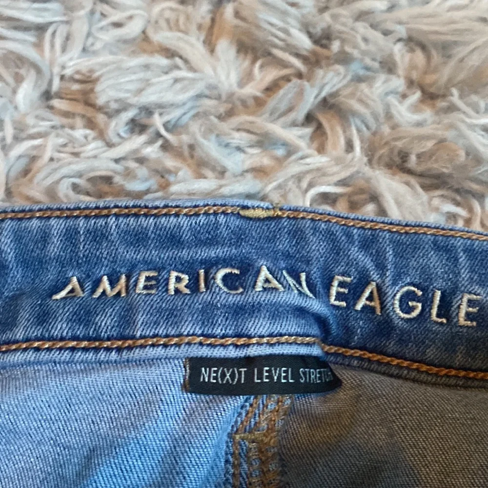 American Eagle Blue Jeans - Picture 2 of 3